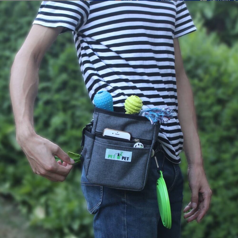 Make walks and training sessions easier with the PET N PET Dog Training Treat Po - Picture 11 of 11